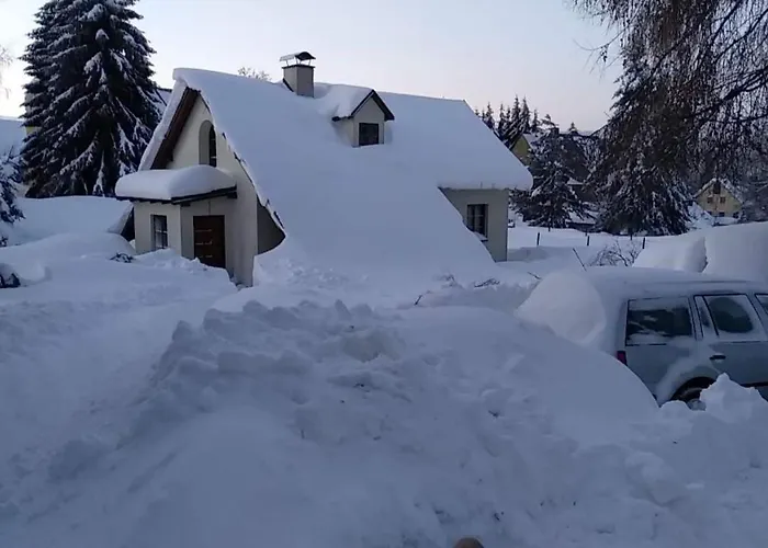 Lucni Chalet *